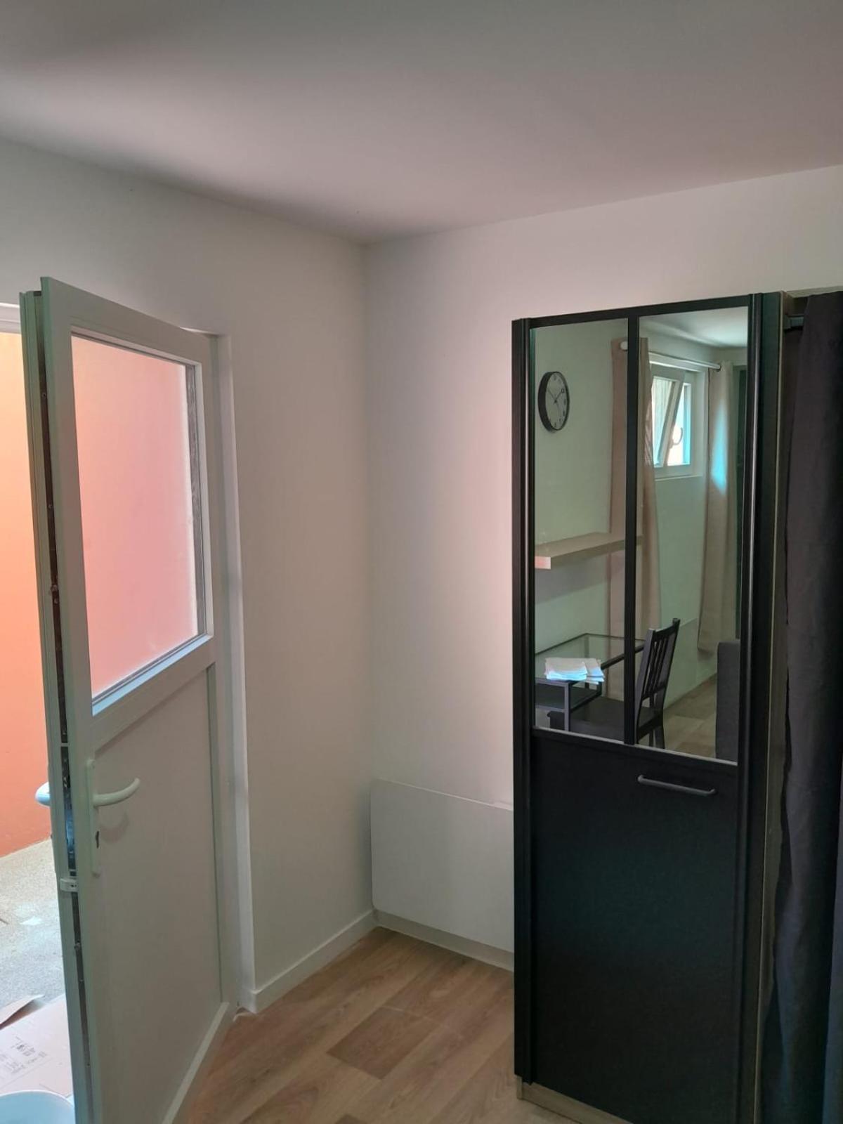 Appartement Proche Gare Сен-Бріє Екстер'єр фото